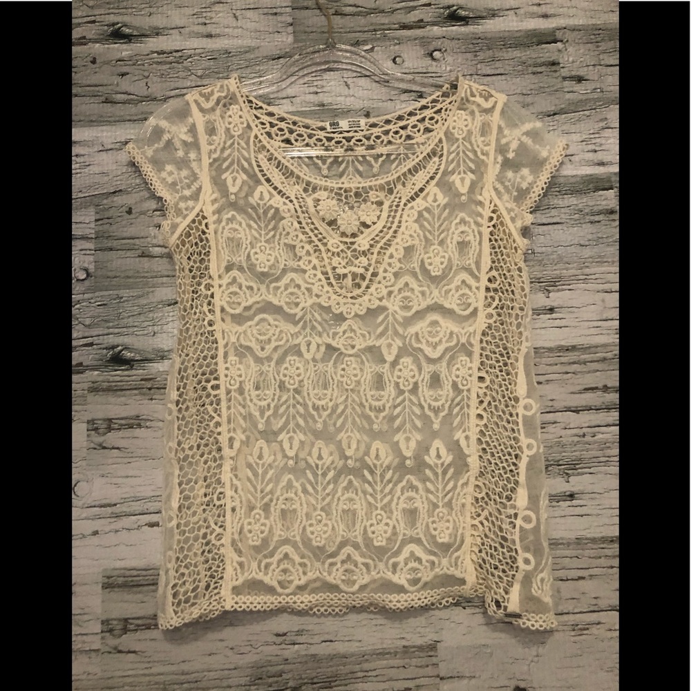 GRG by Garage XS crochet and light mesh top
